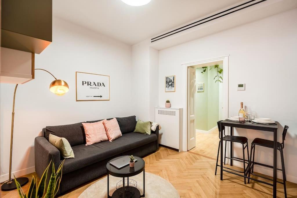 Peachtree Splendido Apt Nel Cuore Di Brera Mailand Exterior foto